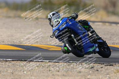 media/Dec-17-2022-SoCal Trackdays (Sat) [[224abd9271]]/Turn 7 Set 1 (1125am)/